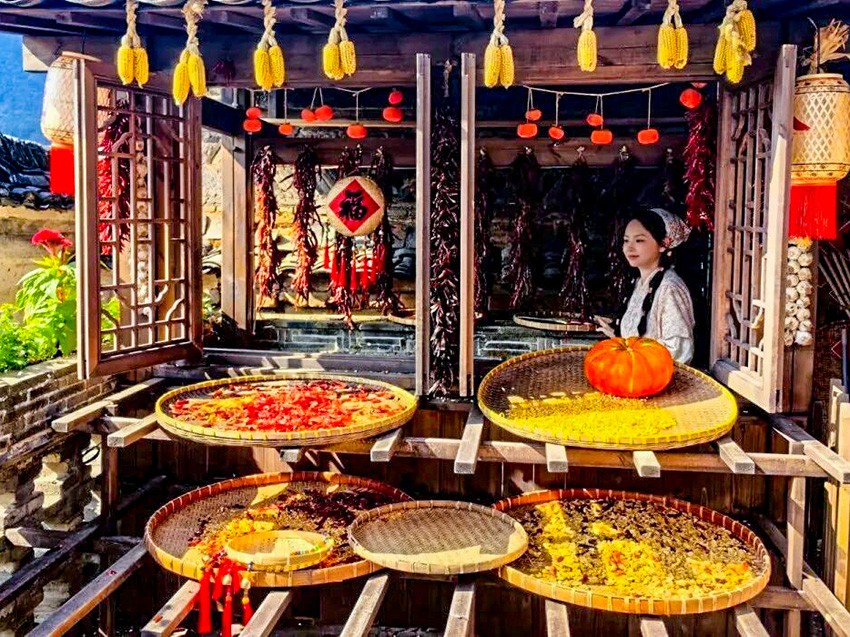 1760503128124361.jpg 篁岭 (2).jpg